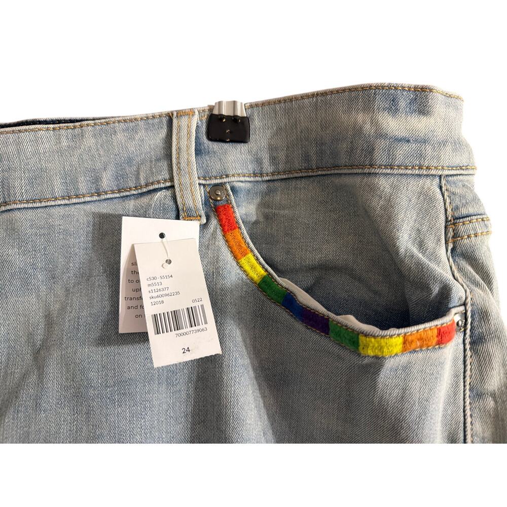 Lane Bryant Women's Plus Size Pride Rainbow Pocket Boyfriend Capri Size 24 New - Picture 3 of 8